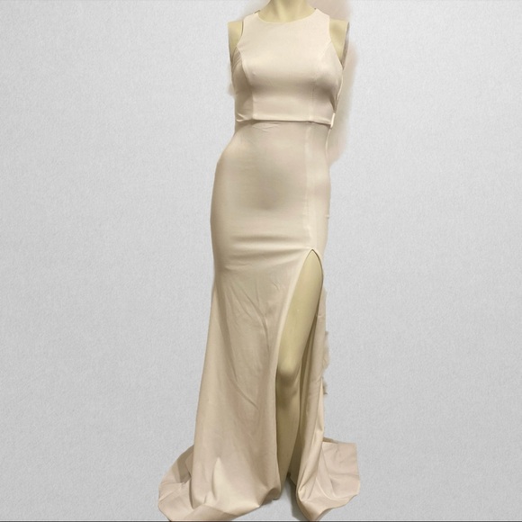 White prom dress - Picture 3 of 4